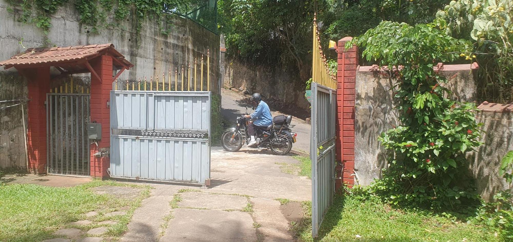 No 06 Veediya Bandara Lane Bahirawakanda Kandy Exterior photo
